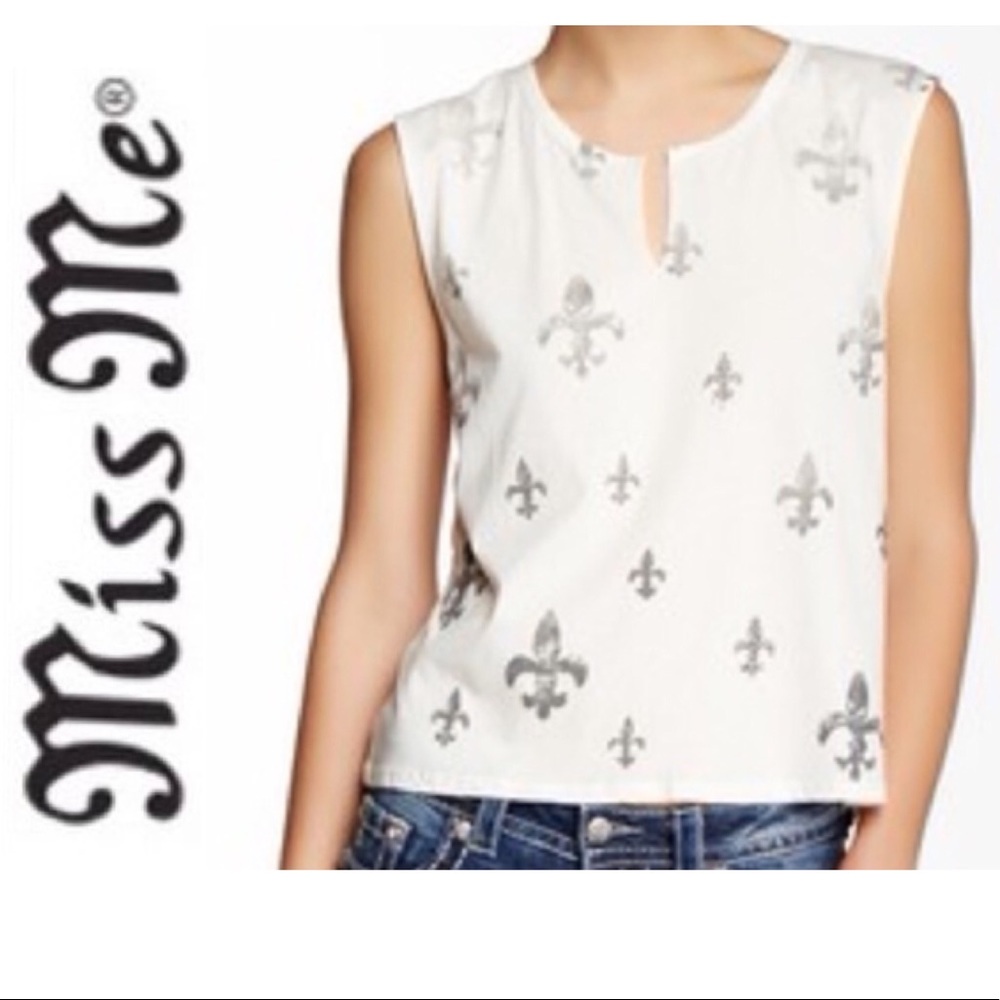 Miss Me Tee